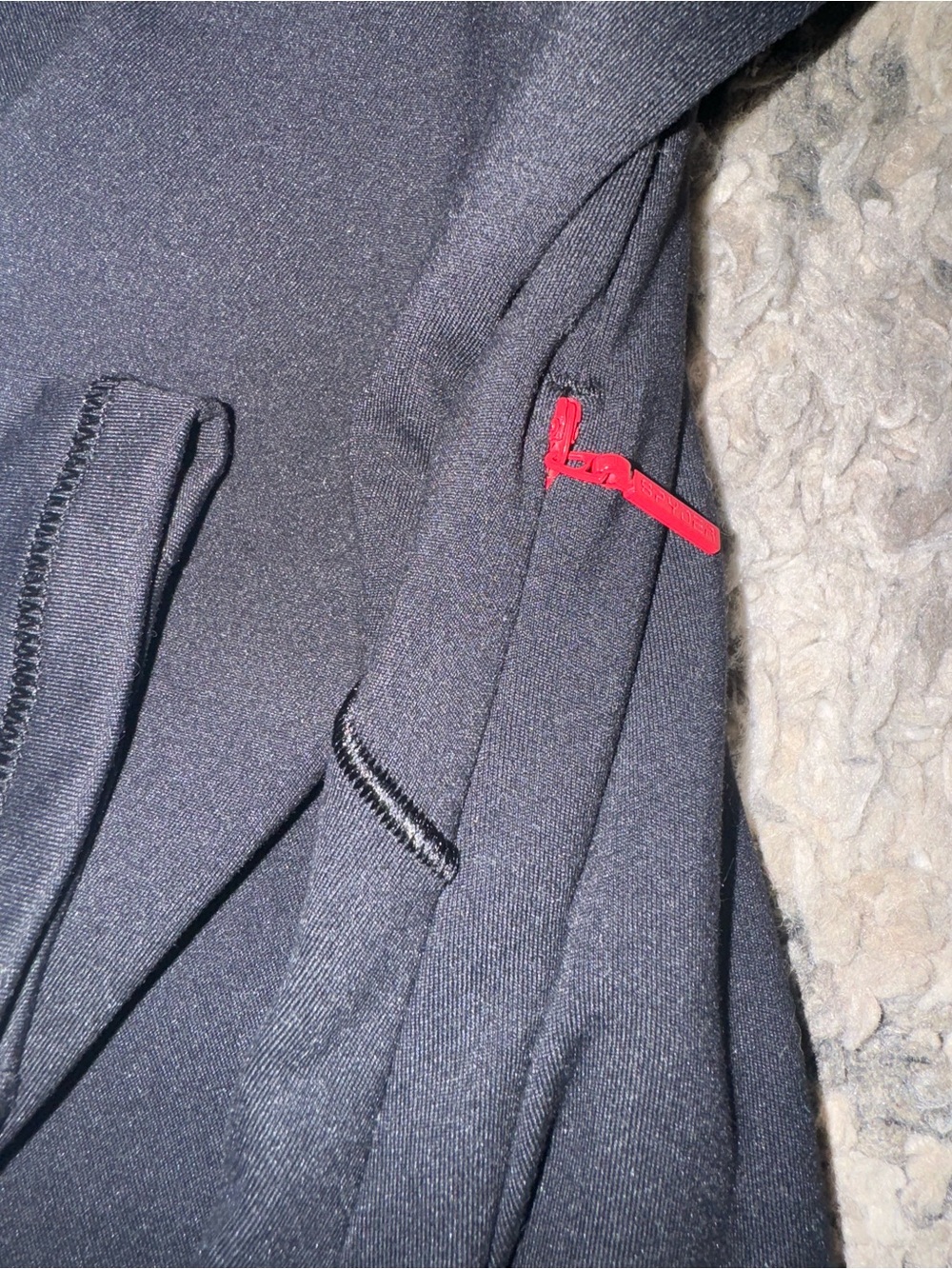 Spyder Black and Red Activewear Hang Tag - Picture 3 of 5